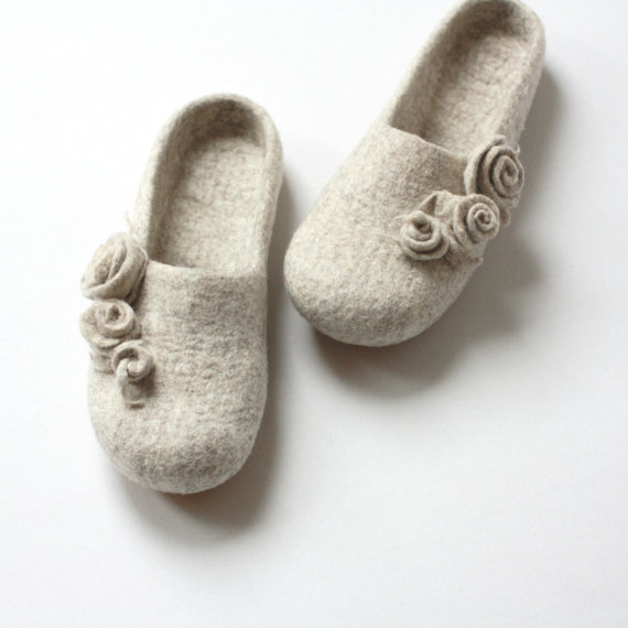 agnesfelt - natural beige wool slippers