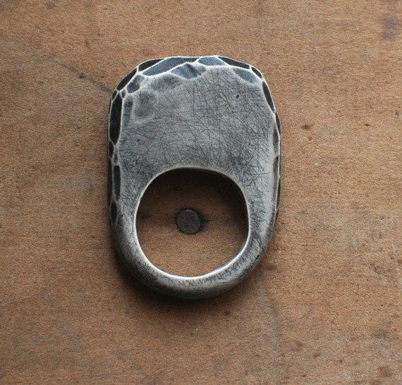 jibby and juna - fragment ring in ivory